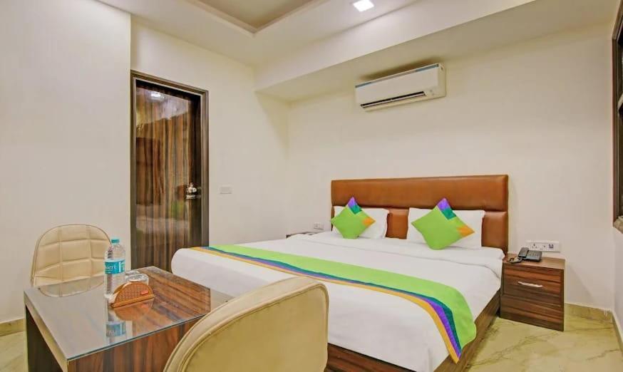 Hotel Max New Delhi Luaran gambar